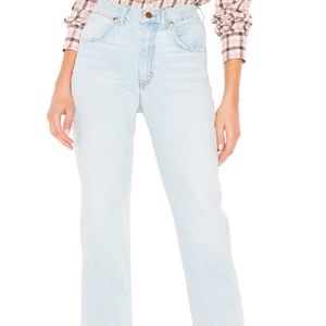 NWT Wrangler straight leg cropped jean